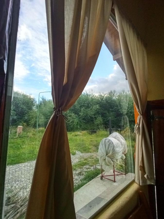 Cabanas Luces Del Pirque Hoyo de Epuyén Екстериор снимка